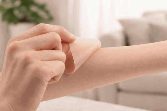 Removing a hydrocolloid bandage at home