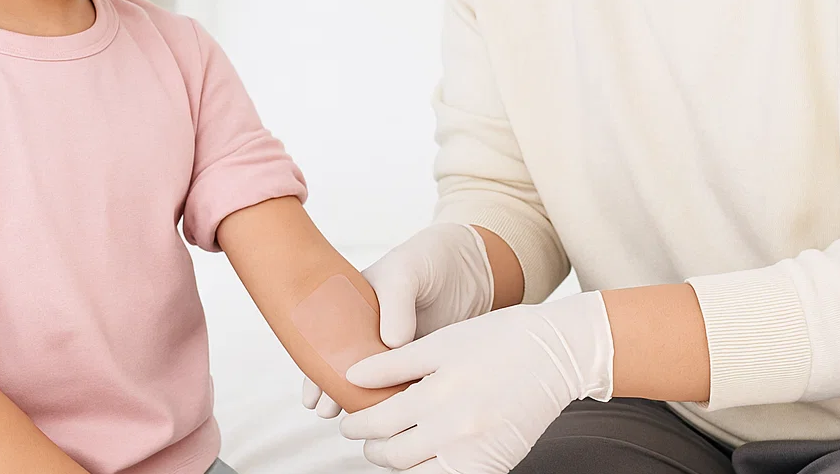 Use Hydrocolloid Dressing